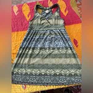 Mudd Women's Green Patterned Sleeveless Tank Top Size XL